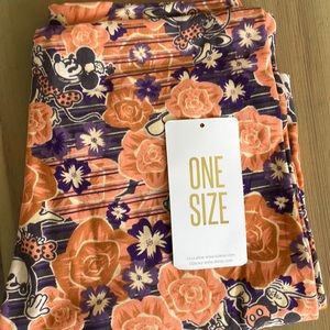 LuLaRoe One size Butter soft leggings